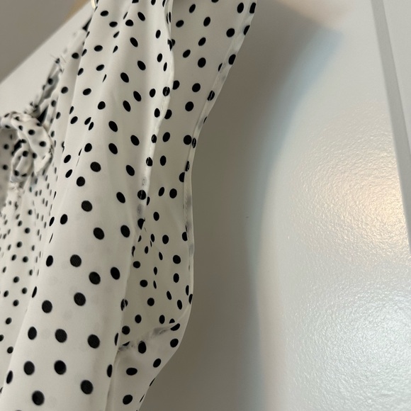 Lauren Conrad blouse - Picture 7 of 7